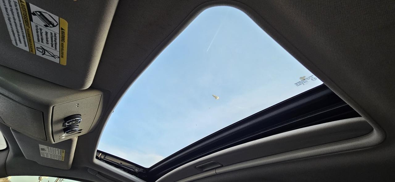 Nissan Armada 2WD 4dr Platinum 2014