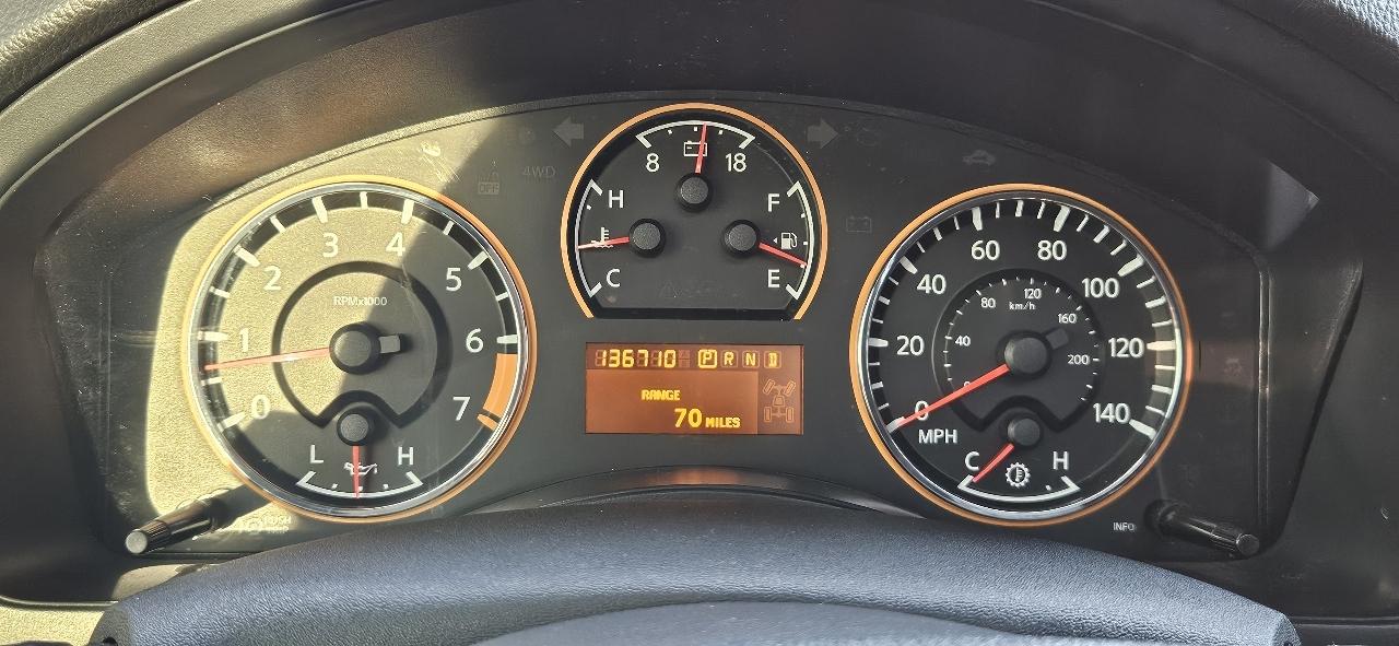 Nissan Armada 2WD 4dr Platinum 2014