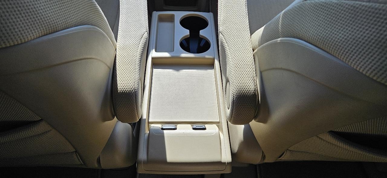 Honda CR-V 2WD 5dr EX 2009