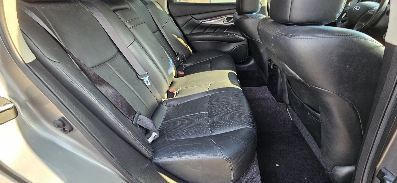 Infiniti M37 4dr Sdn RWD 2013