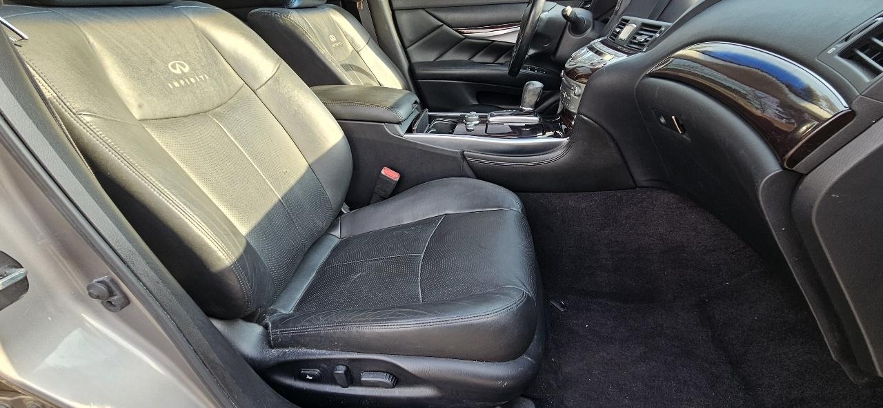 Infiniti M37 4dr Sdn RWD 2013