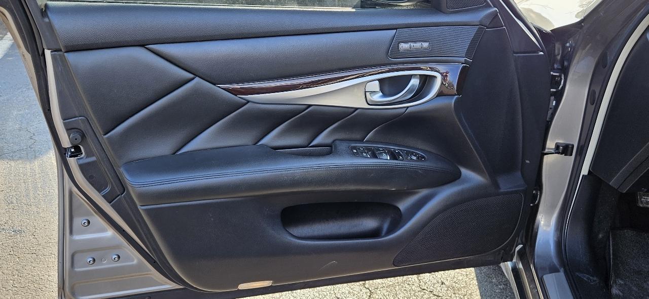 Infiniti M37 4dr Sdn RWD 2013