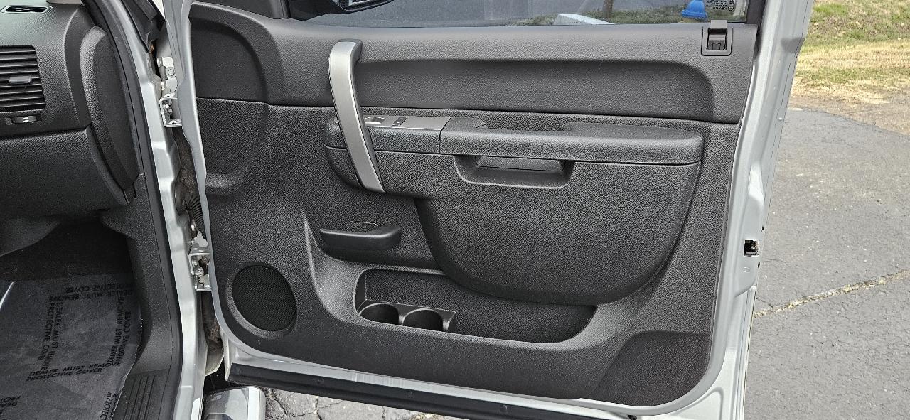 Chevrolet Silverado 1500 4WD Crew Cab 143.5" LT 2013