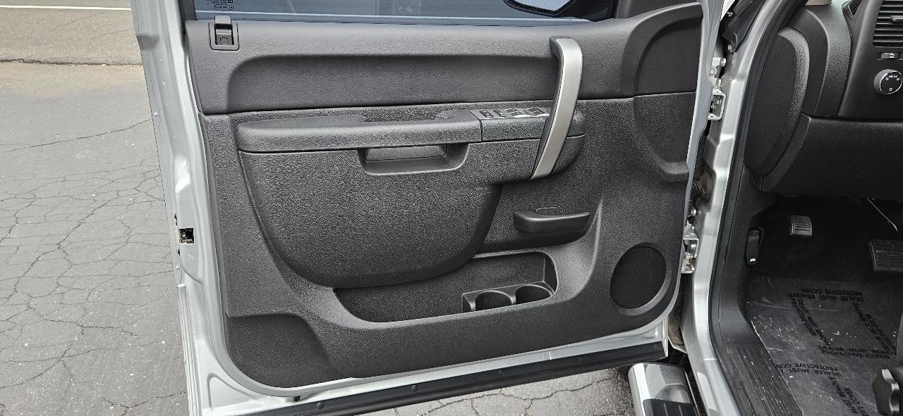 Chevrolet Silverado 1500 4WD Crew Cab 143.5" LT 2013