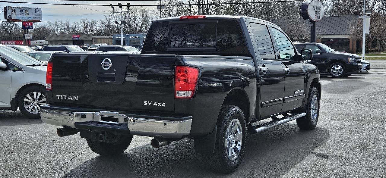Nissan Titan 4WD Crew Cab SWB SV 2011