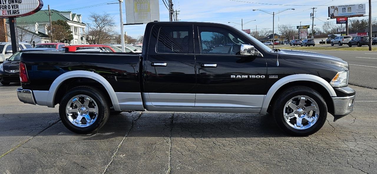 RAM 1500 2WD Quad Cab 140.5" Laramie 2012