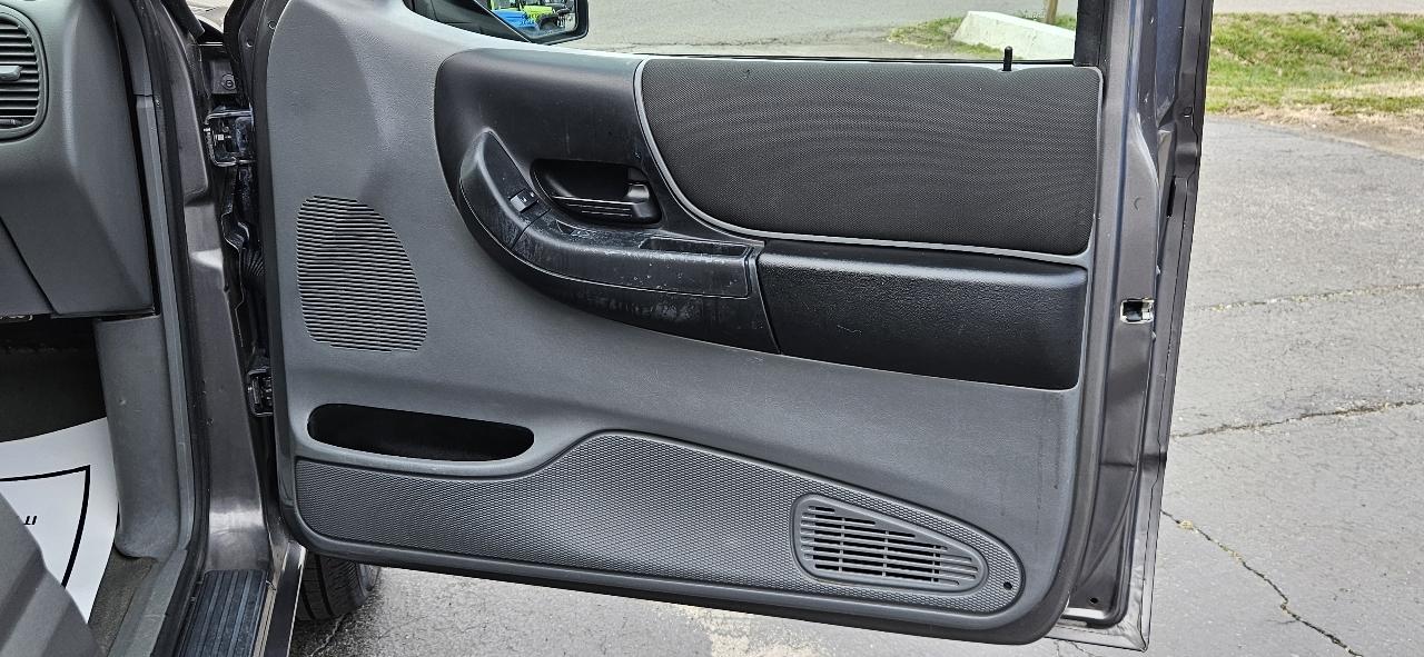 Ford Ranger 2WD 4dr SuperCab 126" XLT 2011