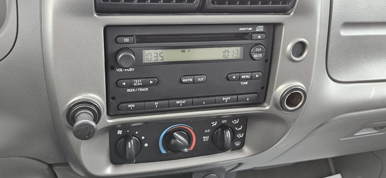 Ford Ranger 2WD 4dr SuperCab 126" XLT 2011