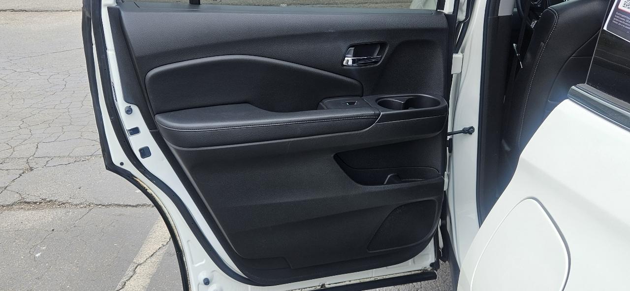 Honda Pilot EX-L w/Honda Sensing 2WD 2017