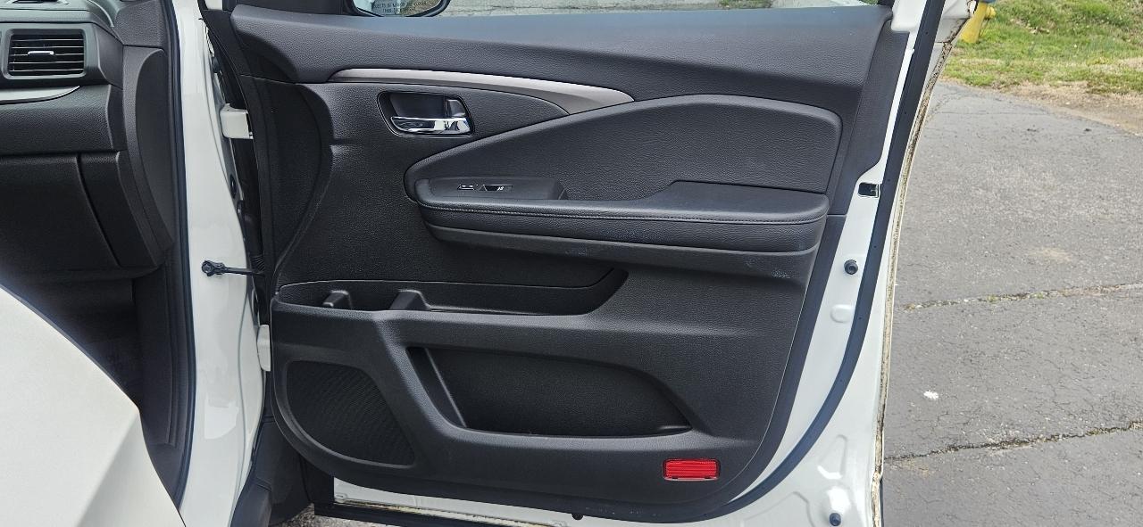 Honda Pilot EX-L w/Honda Sensing 2WD 2017