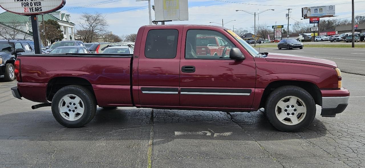 Chevrolet Silverado 1500 Ext Cab 143.5" WB 2WD LT1 2006
