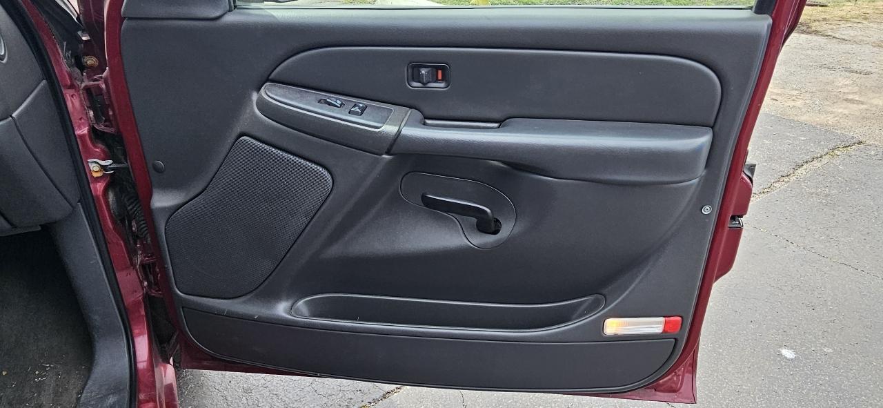 Chevrolet Silverado 1500 Ext Cab 143.5" WB 2WD LT1 2006