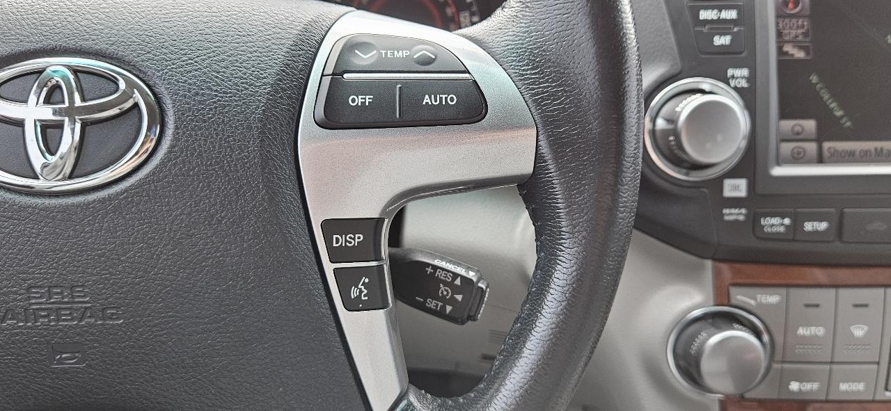 Toyota Highlander 4WD 4dr V6 Limited (Natl) 2012