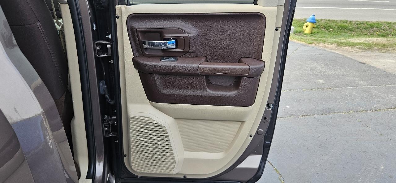 RAM 1500 Big Horn 4x4 Quad Cab 6'4" Box 2018