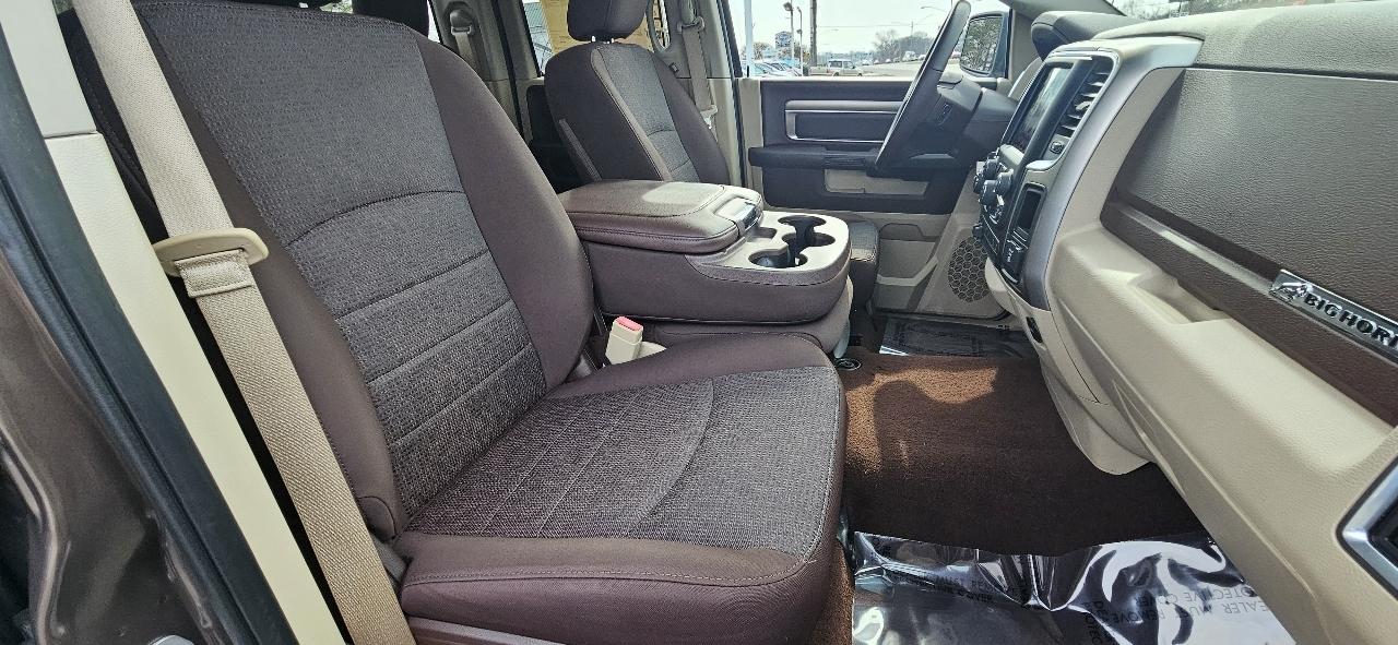 RAM 1500 Big Horn 4x4 Quad Cab 6'4" Box 2018