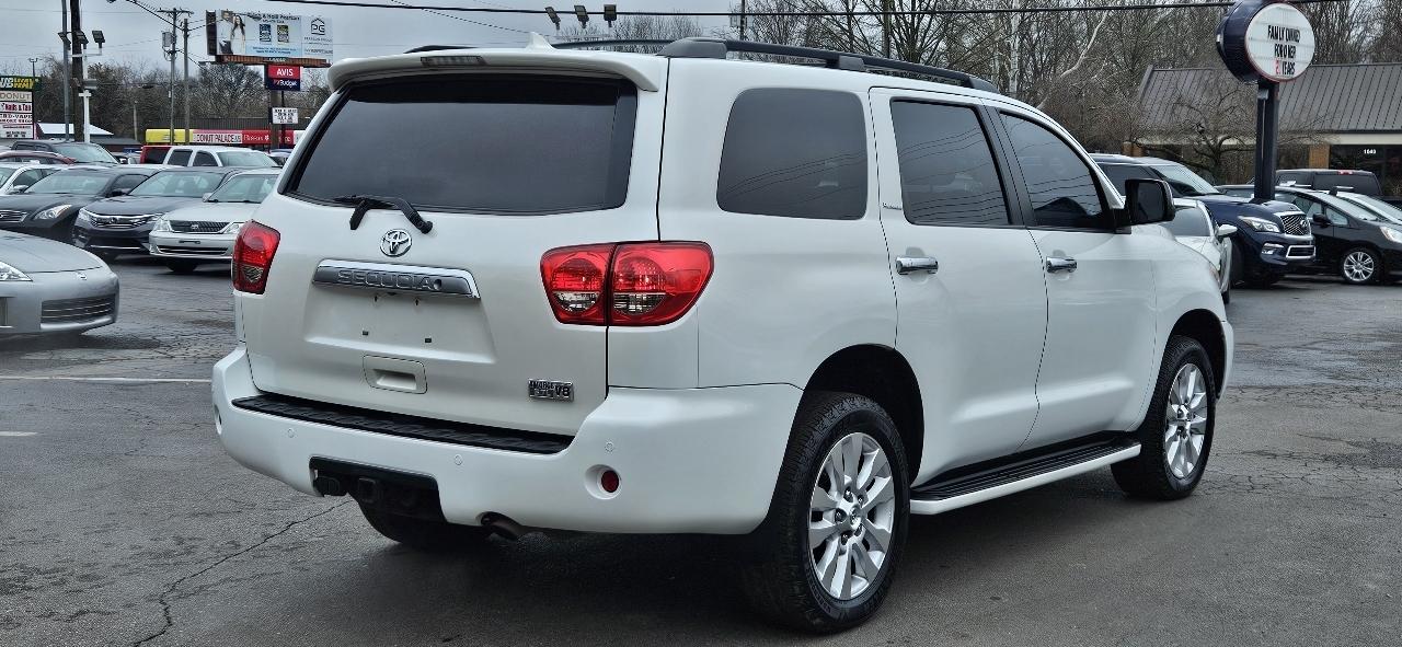 Toyota Sequoia 4WD 5.7L Platinum (Natl) 2012