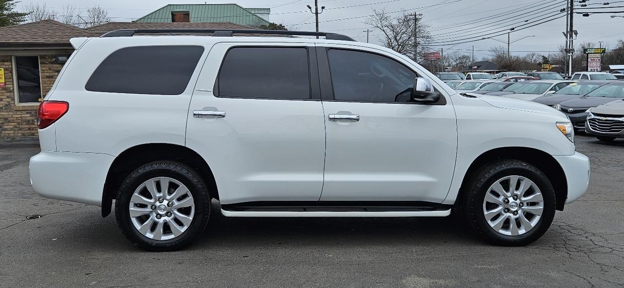 Toyota Sequoia 4WD 5.7L Platinum (Natl) 2012