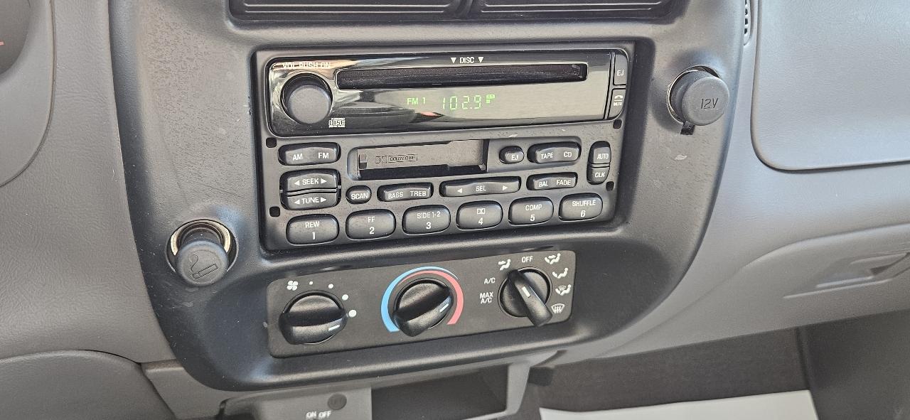 Ford Ranger 4dr Supercab 4.0L XLT Appearance 2002