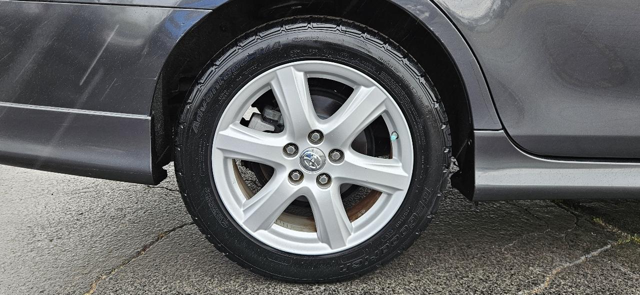 Toyota Camry 4dr Sdn I4 Auto SE (Natl) 2008