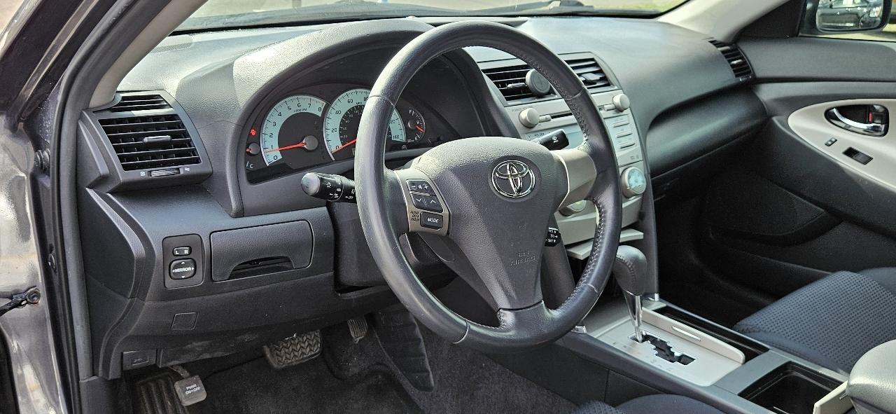 Toyota Camry 4dr Sdn I4 Auto SE (Natl) 2008