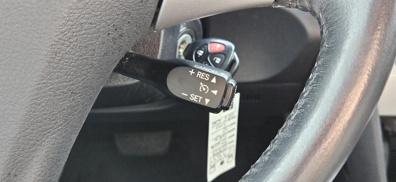 Toyota Camry 4dr Sdn I4 Auto SE (Natl) 2008