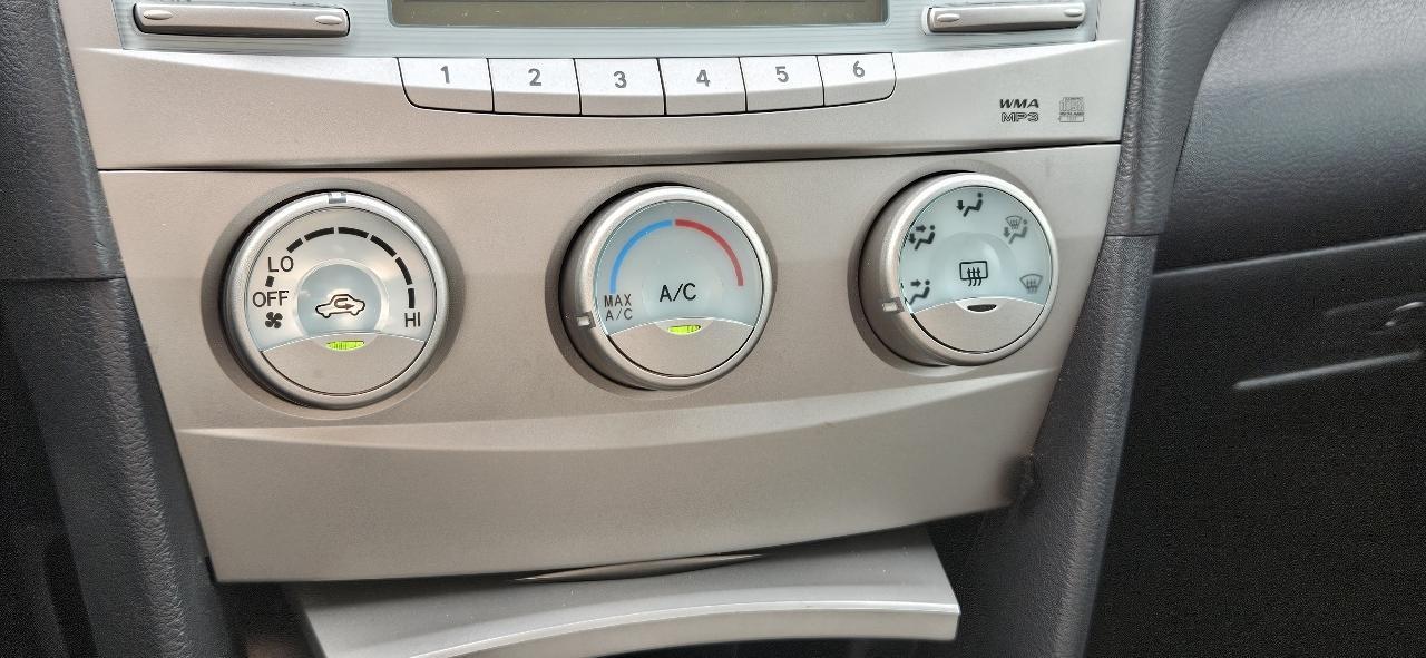 Toyota Camry 4dr Sdn I4 Auto SE (Natl) 2008