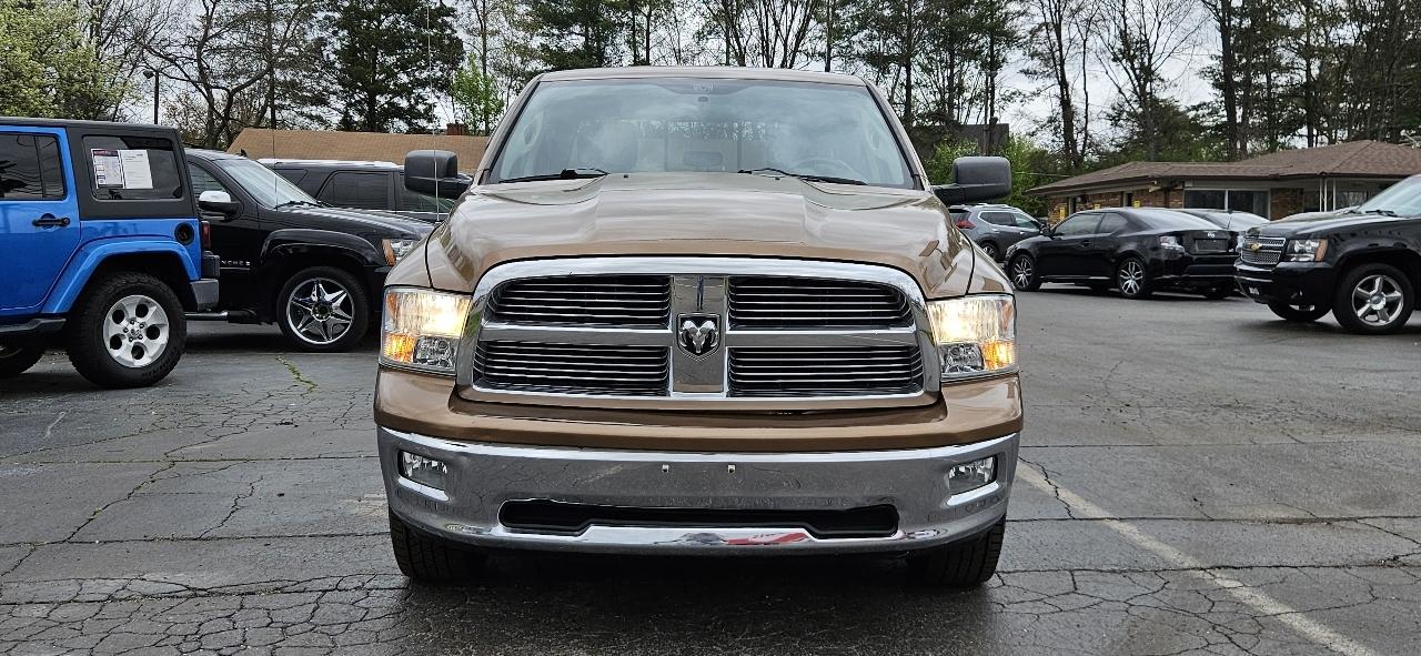 RAM 1500 4WD Crew Cab 140.5" Big Horn 2011