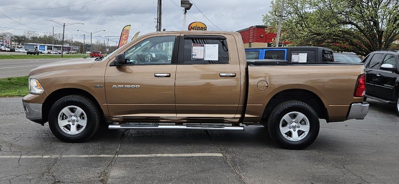 RAM 1500 4WD Crew Cab 140.5" Big Horn 2011