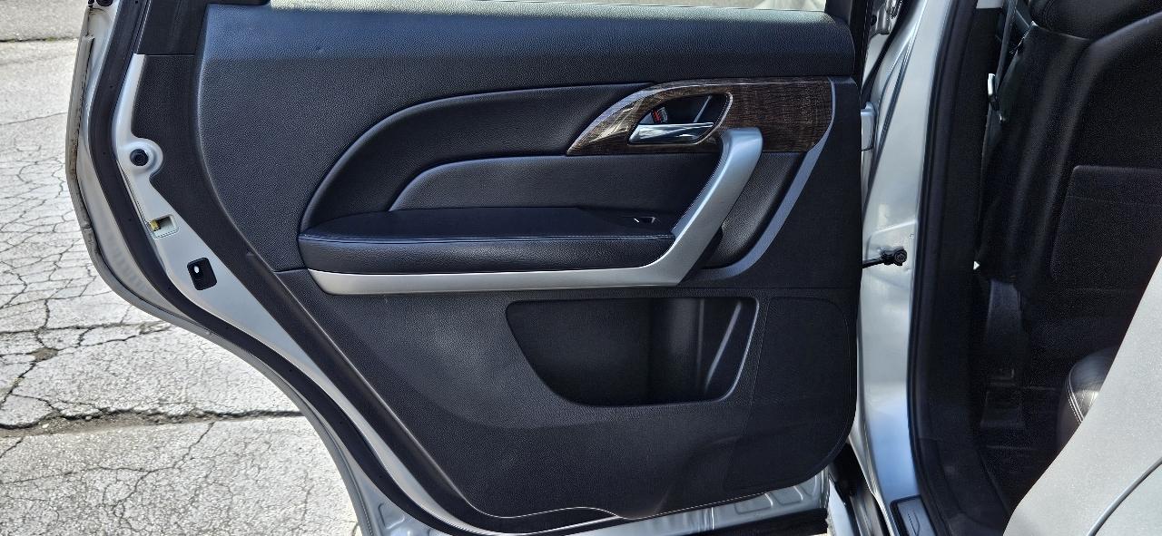 Acura MDX AWD 4dr Tech/Entertainment Pkg 2011