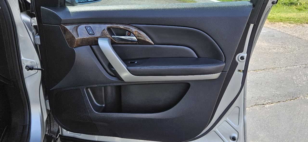 Acura MDX AWD 4dr Tech/Entertainment Pkg 2011