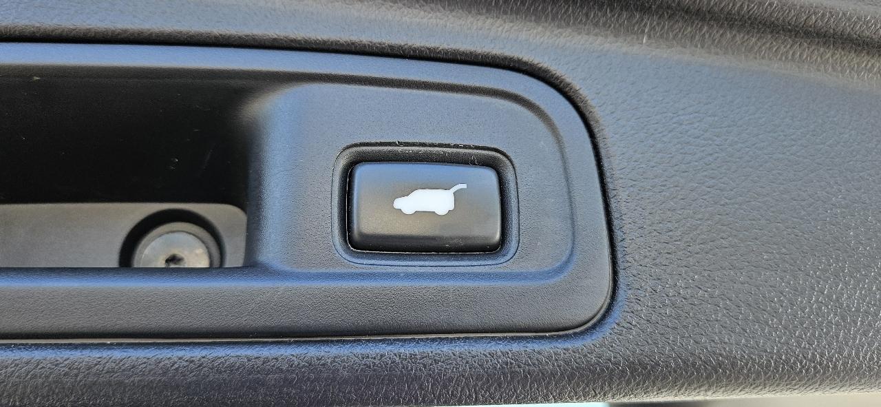 Honda Pilot AWD 4dr Elite w/RES & Navi 2016