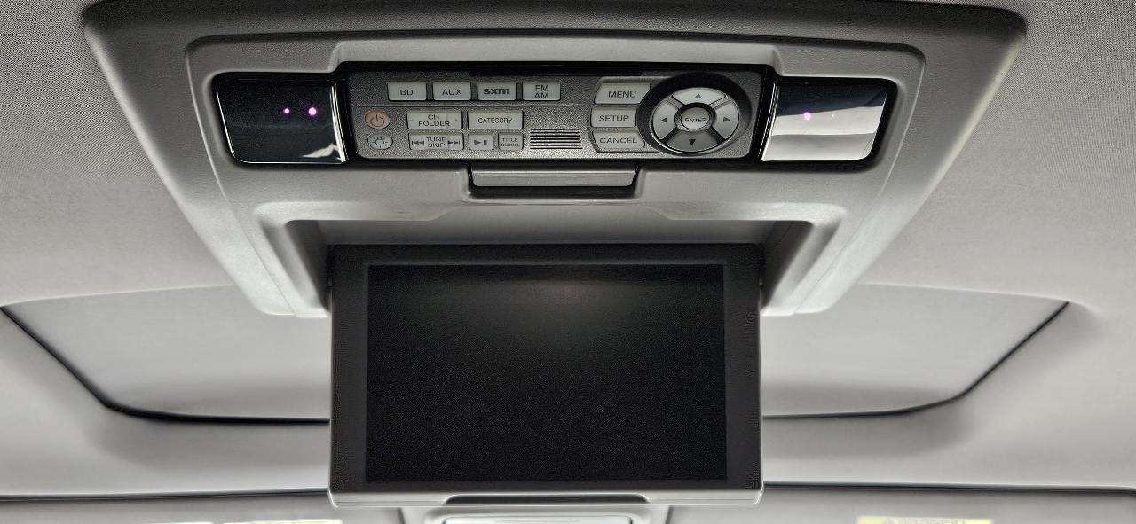 Honda Pilot AWD 4dr Elite w/RES & Navi 2016