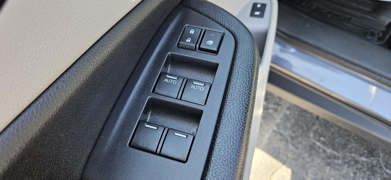 Honda Pilot AWD 4dr Elite w/RES & Navi 2016