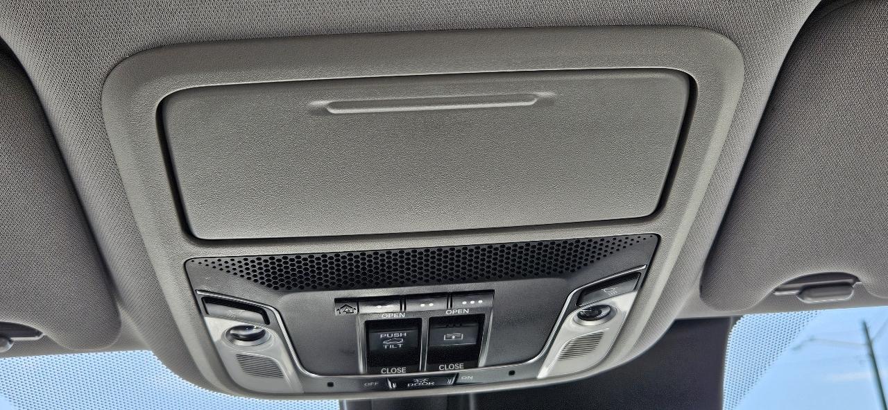 Honda Pilot AWD 4dr Elite w/RES & Navi 2016