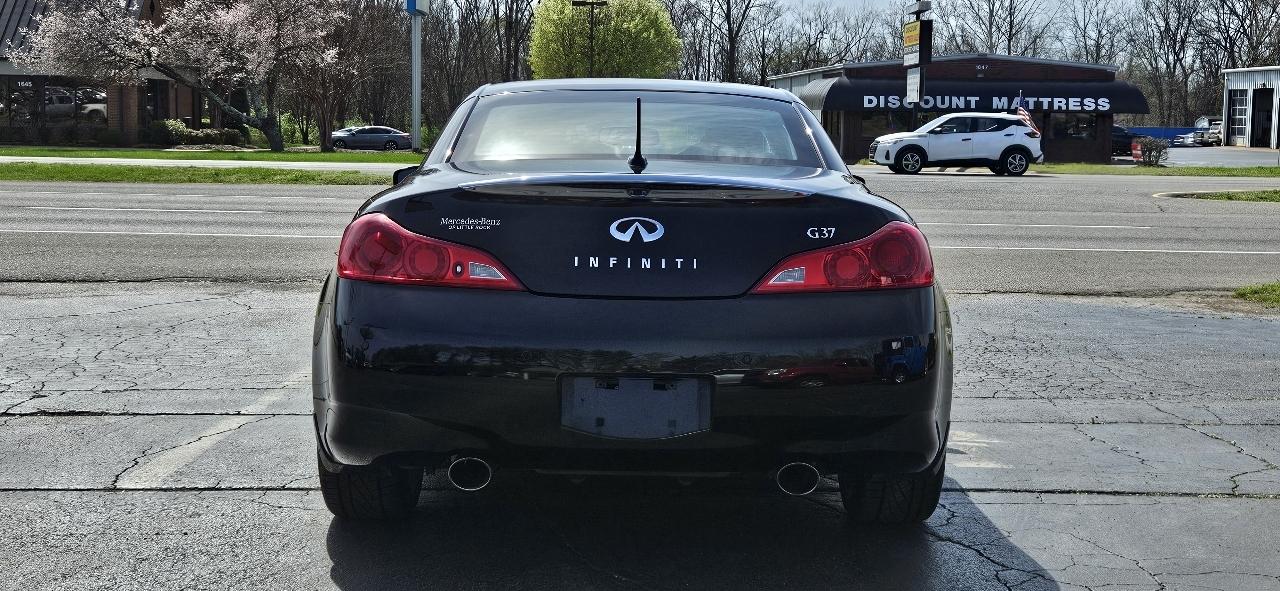 Infiniti G37 Convertible 2dr Sport 2012