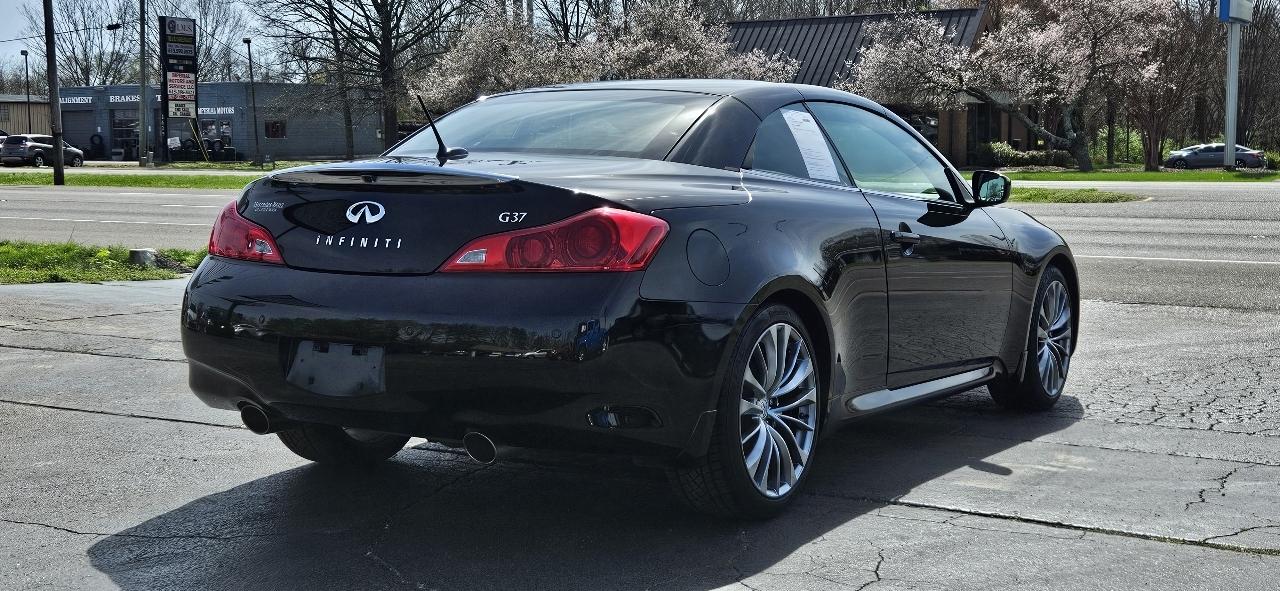 Infiniti G37 Convertible 2dr Sport 2012