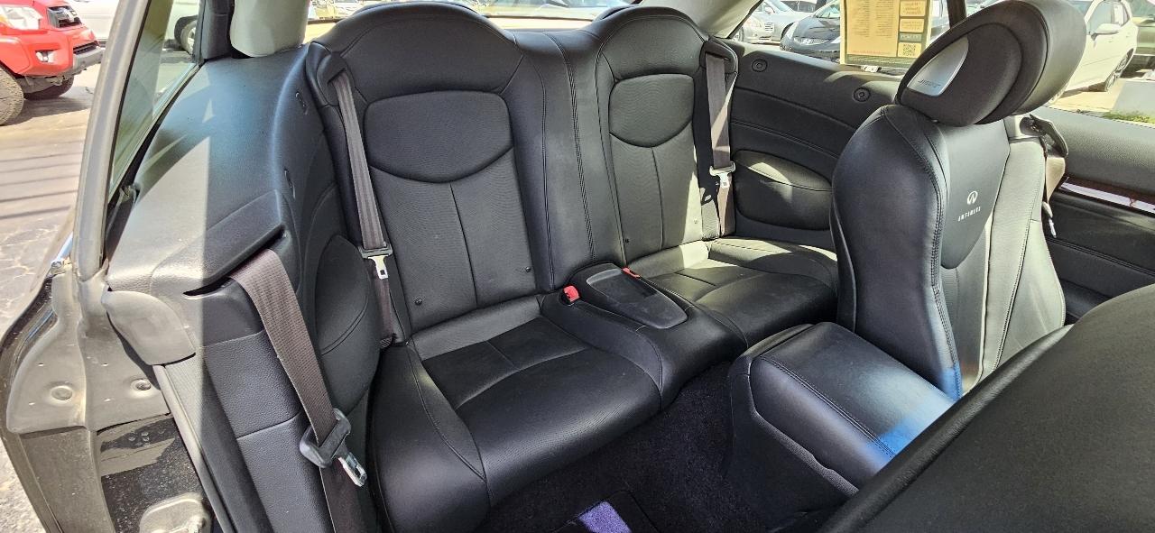 Infiniti G37 Convertible 2dr Sport 2012