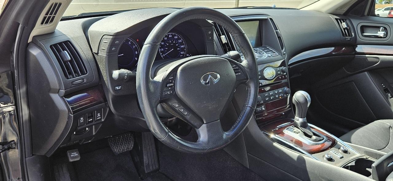 Infiniti G37 Convertible 2dr Sport 2012