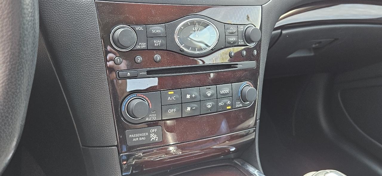 Infiniti G37 Convertible 2dr Sport 2012