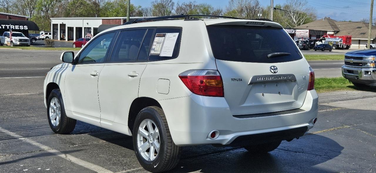 Toyota Highlander FWD 4dr Base (Natl) 2008