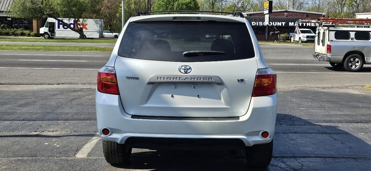 Toyota Highlander FWD 4dr Base (Natl) 2008