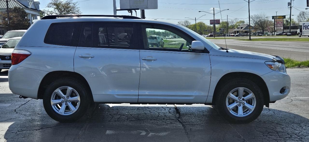 Toyota Highlander FWD 4dr Base (Natl) 2008