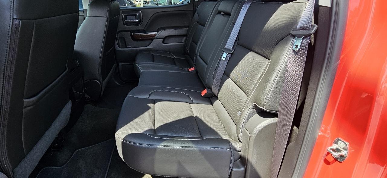 GMC Sierra 1500 4WD Crew Cab 143.5" SLT 2017