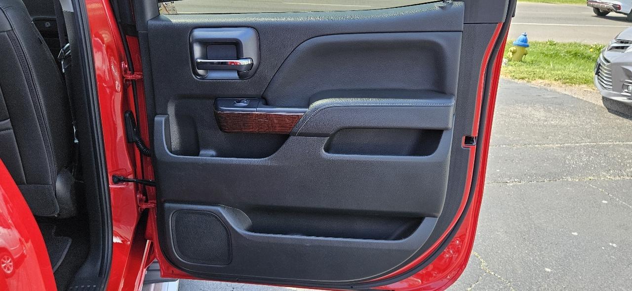 GMC Sierra 1500 4WD Crew Cab 143.5" SLT 2017