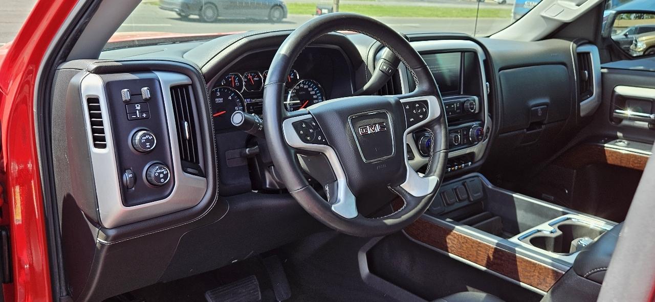 GMC Sierra 1500 4WD Crew Cab 143.5" SLT 2017