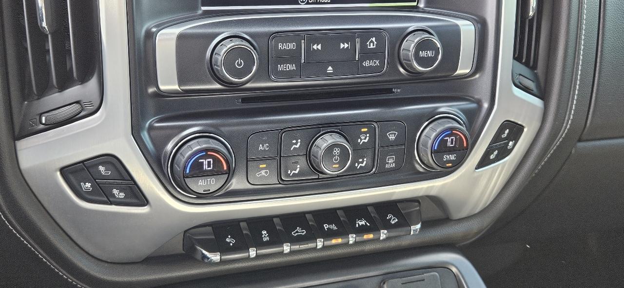 GMC Sierra 1500 4WD Crew Cab 143.5" SLT 2017