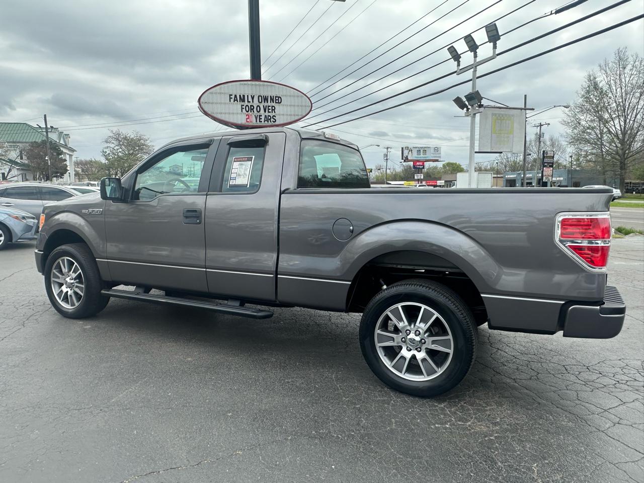 Ford F-150 4WD SuperCab 145" STX 2014
