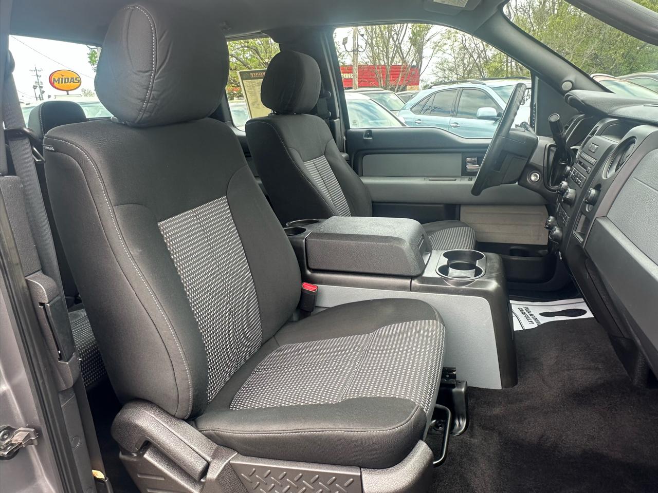 Ford F-150 4WD SuperCab 145" STX 2014