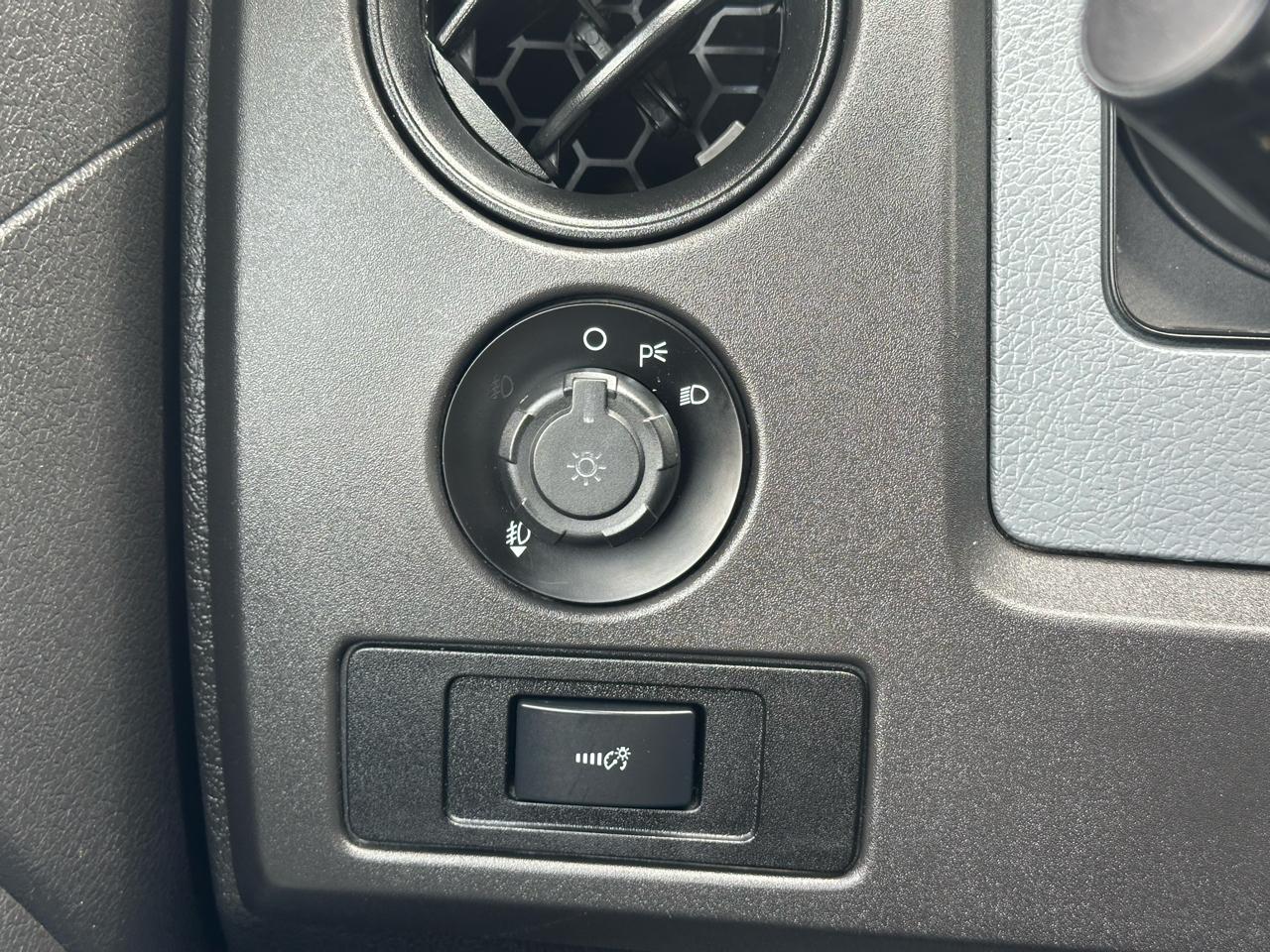 Ford F-150 4WD SuperCab 145" STX 2014