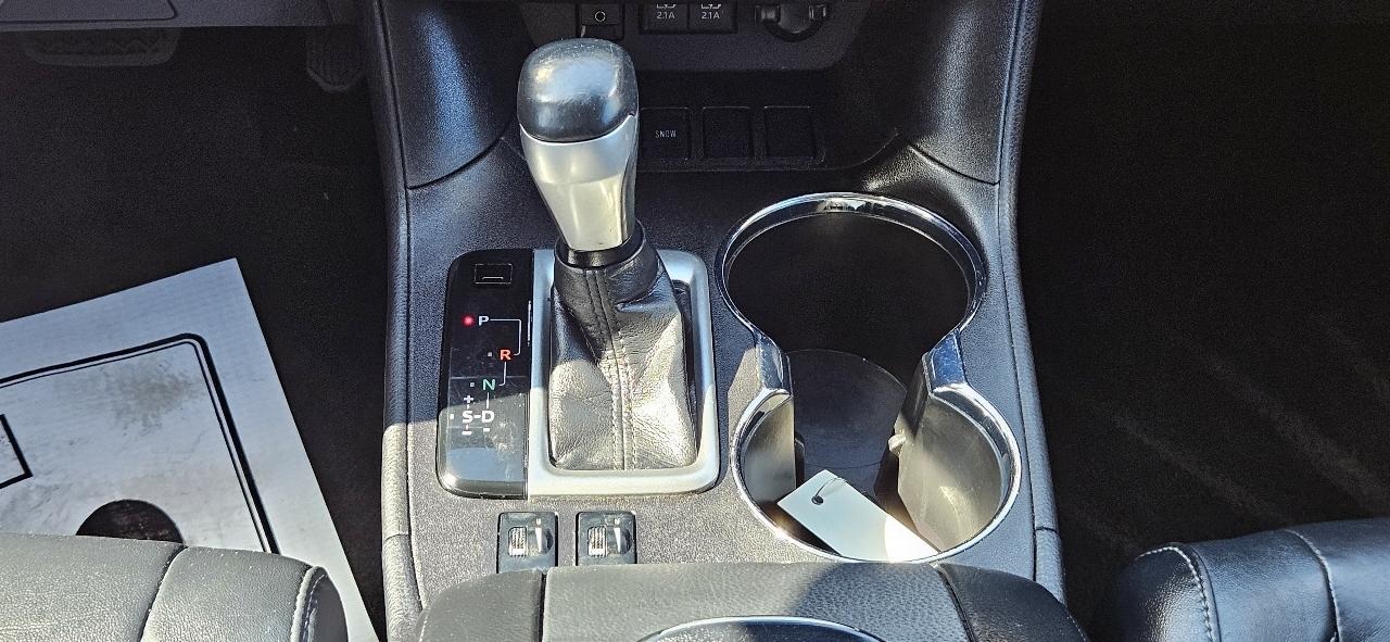 Toyota Highlander SE 4D SUV FWD 2018